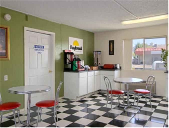Days Inn By Wyndham Yuba City Exterior photo