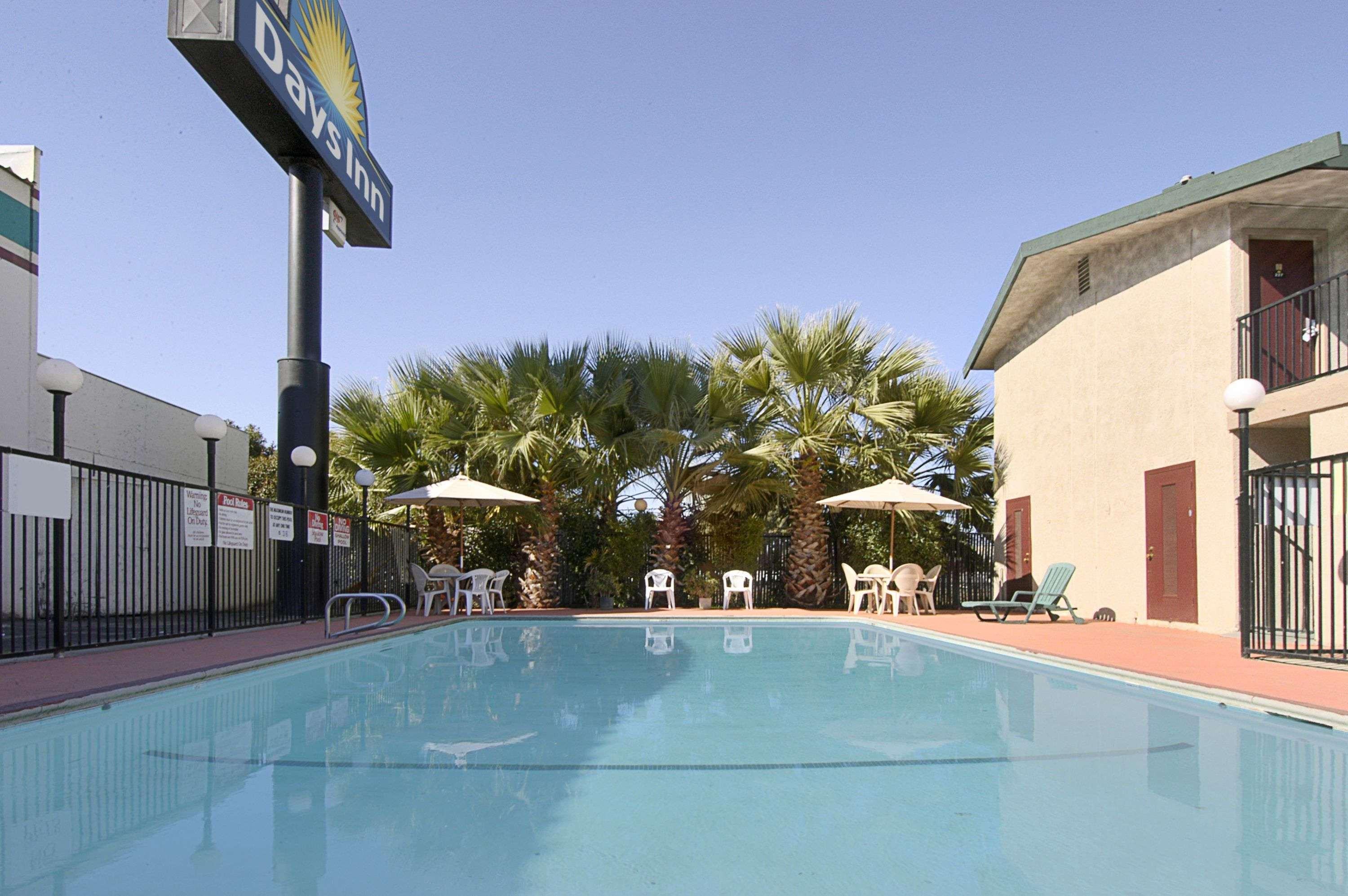 Days Inn By Wyndham Yuba City Facilities photo